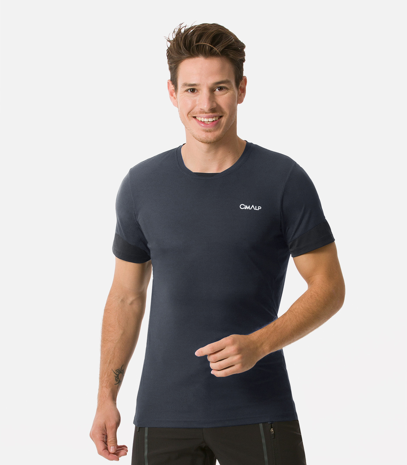 T-shirt technique ultra-léger et compactable