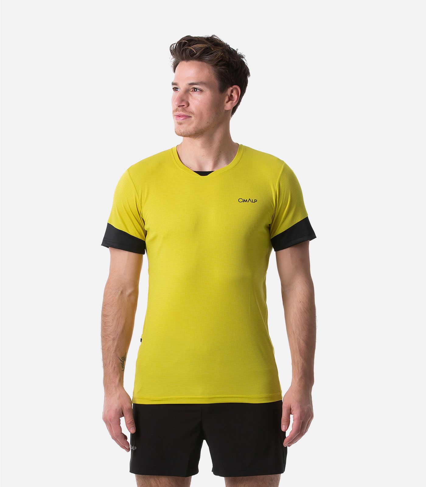T-shirt technique ultra-léger et compactable