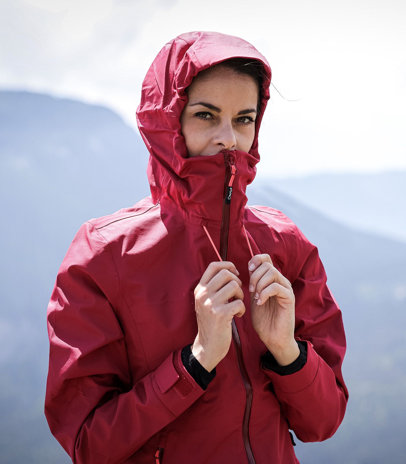 Veste de randonnée avec membrane imperméable