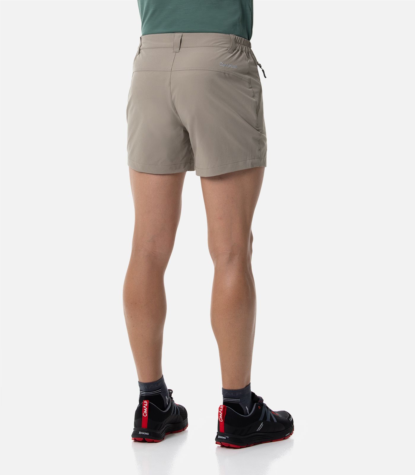 Kurze Funktionshose für Wandern und Reisen