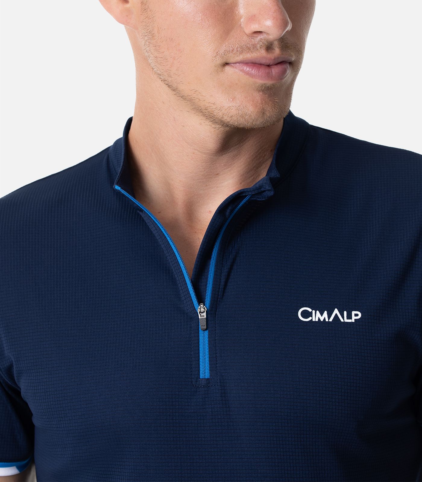 T-shirt technique demi-zip
